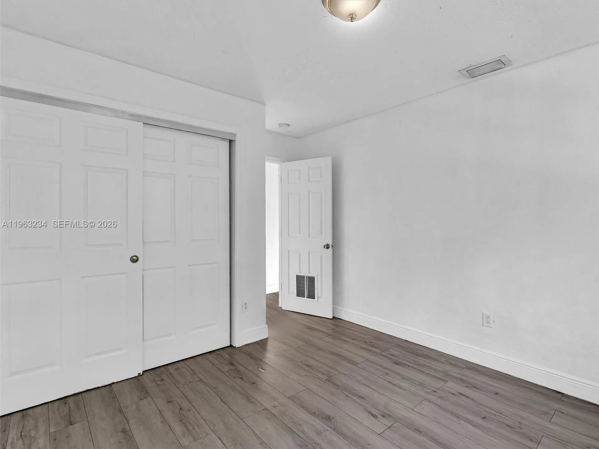 2512 NW 9th Place Fort Lauderdale FL 33311