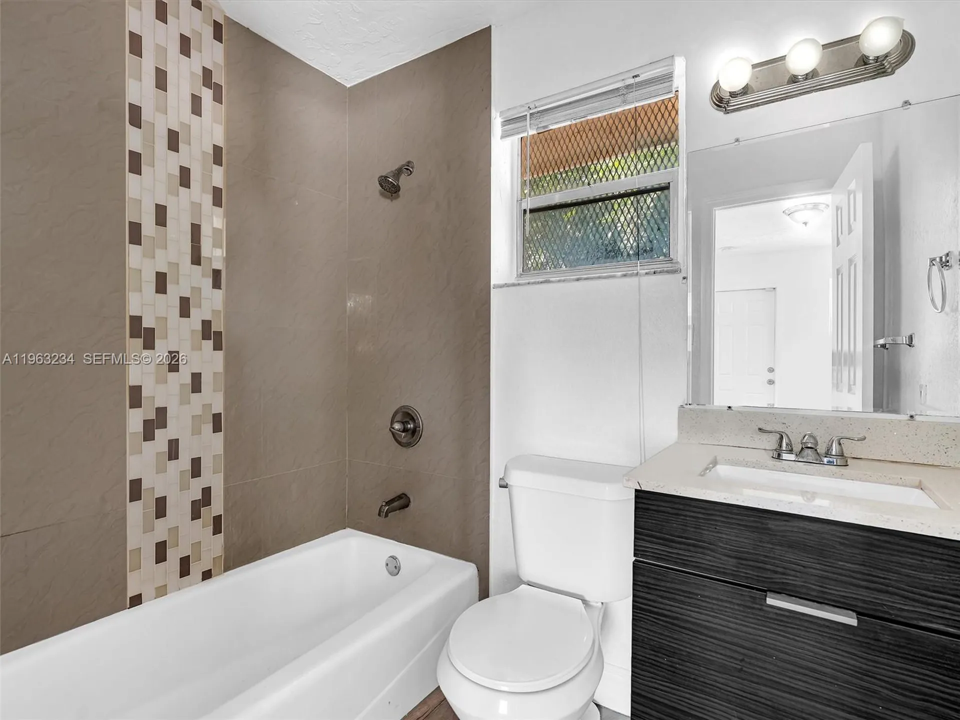 2512 NW 9th Place Fort Lauderdale FL 33311