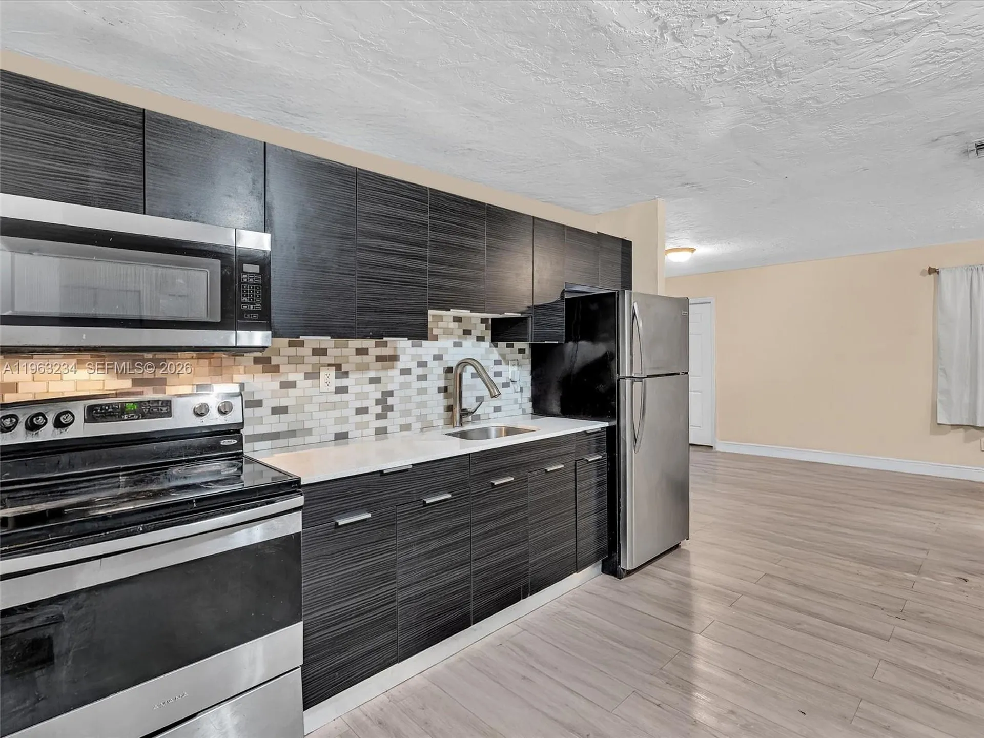 2512 NW 9th Place Fort Lauderdale FL 33311