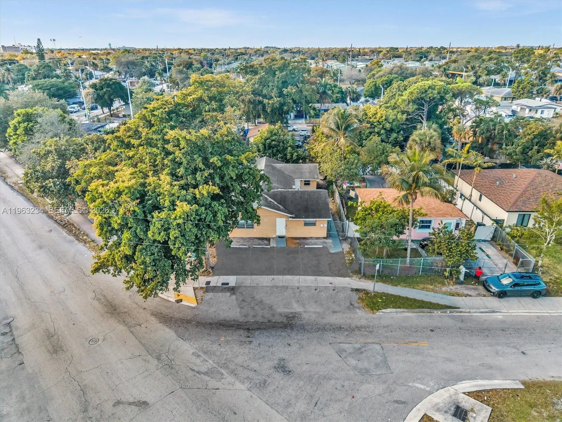 2512 NW 9th Place Fort Lauderdale FL 33311