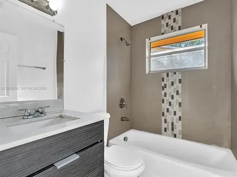 2512 NW 9th Place Fort Lauderdale FL 33311