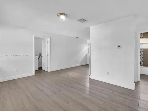 2512 NW 9th Place Fort Lauderdale FL 33311
