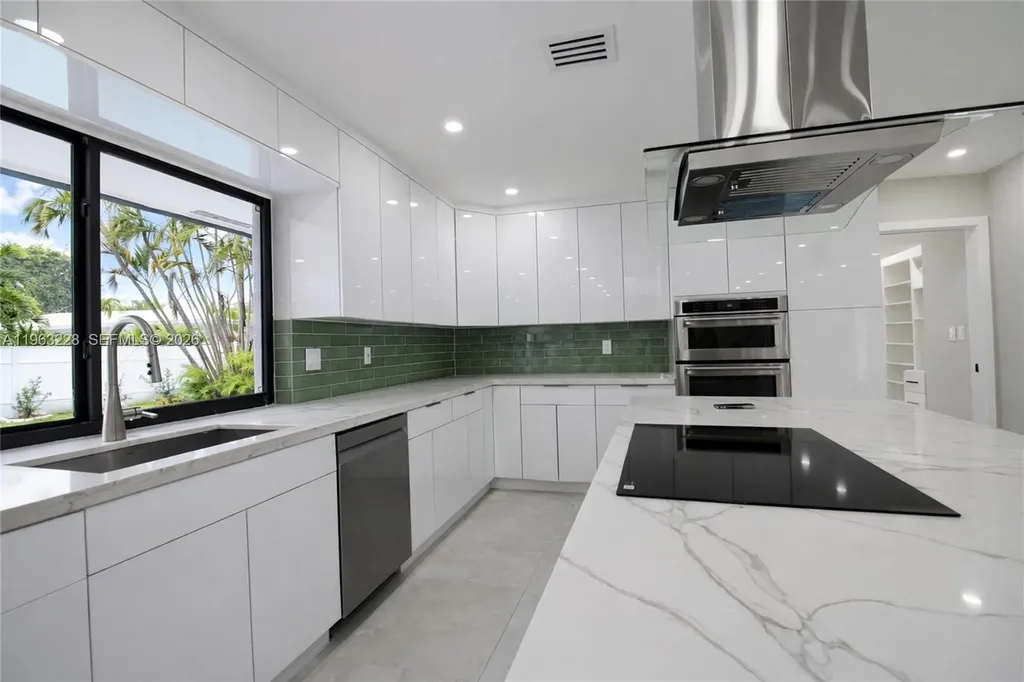 6020 NE 18th Terrace Fort Lauderdale FL 33308