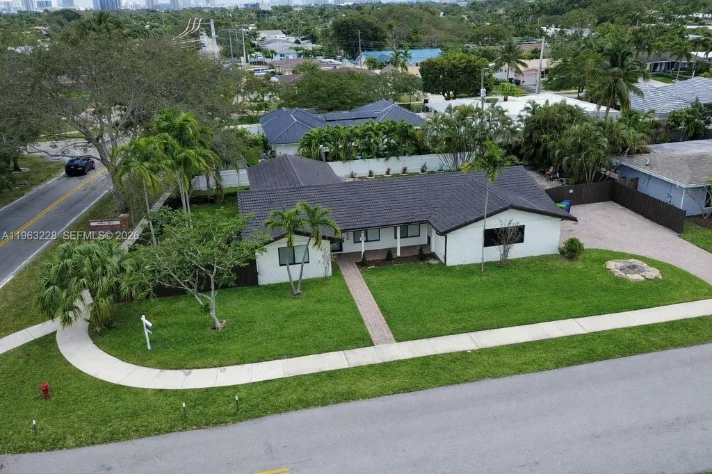 6020 NE 18th Terrace Fort Lauderdale FL 33308