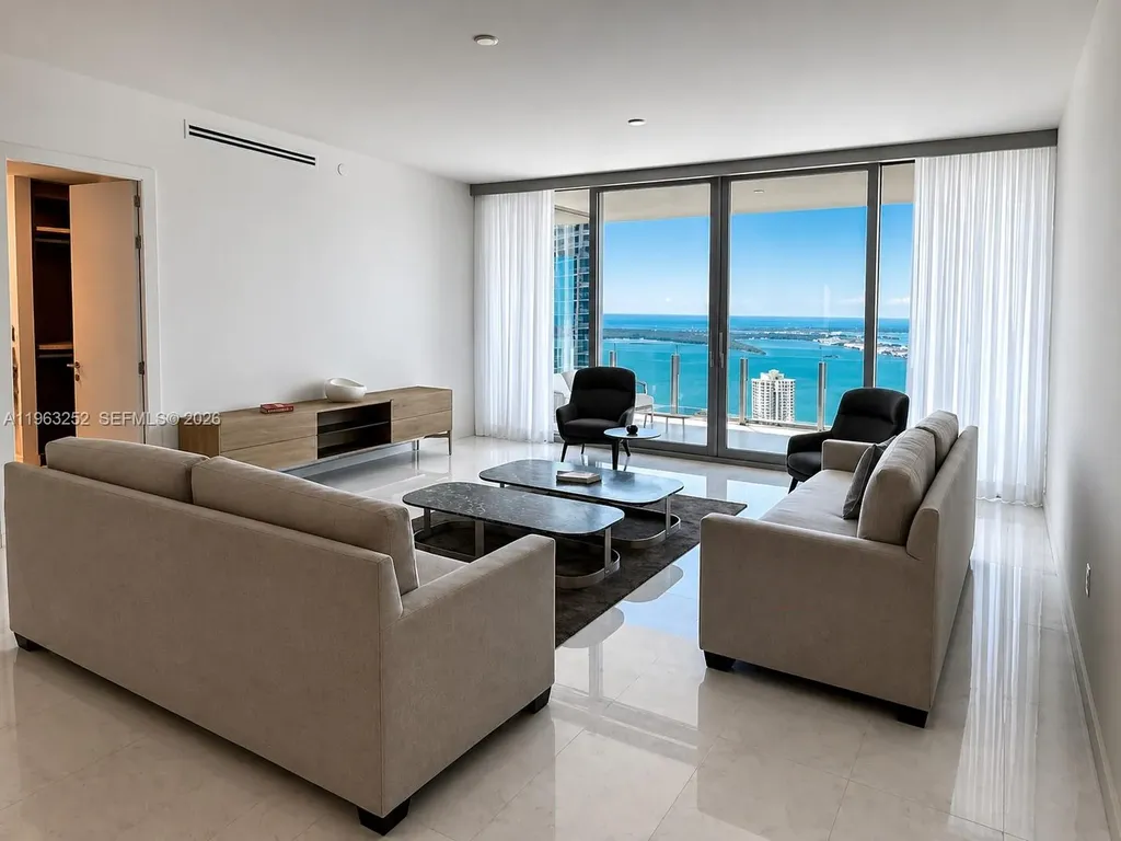 300 Biscayne Boulevard Way Miami FL 33131