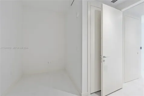 300 Biscayne Boulevard Way Miami FL 33131