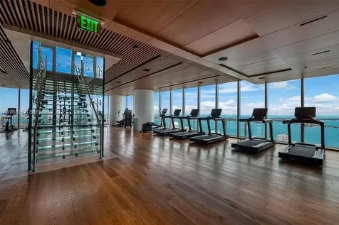 300 Biscayne Boulevard Way Miami FL 33131