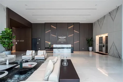 300 Biscayne Boulevard Way Miami FL 33131
