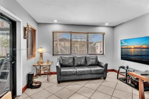 14902 SW 297th Terrace Homestead FL 33033