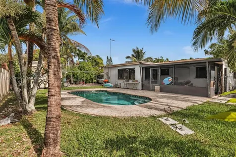 14902 SW 297th Terrace Homestead FL 33033