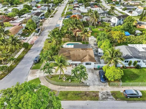 14902 SW 297th Terrace Homestead FL 33033