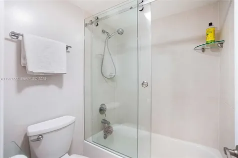 20505 E Country Club Drive Aventura FL 33180