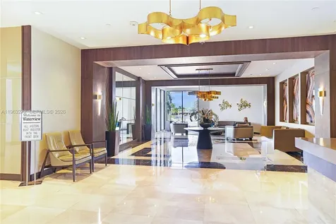 20505 E Country Club Drive Aventura FL 33180