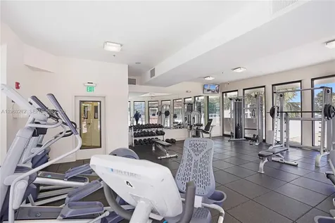 20505 E Country Club Drive Aventura FL 33180
