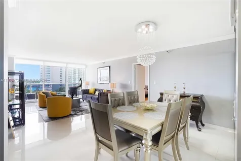 20505 E Country Club Drive Aventura FL 33180