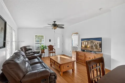 2228 SW 83rd Avenue Davie FL 33324