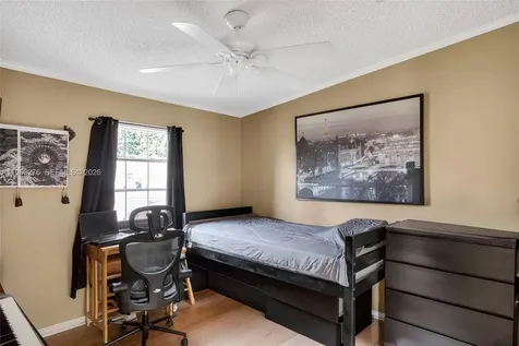 2228 SW 83rd Avenue Davie FL 33324