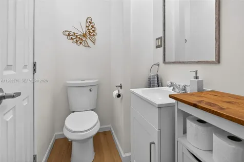 2228 SW 83rd Avenue Davie FL 33324