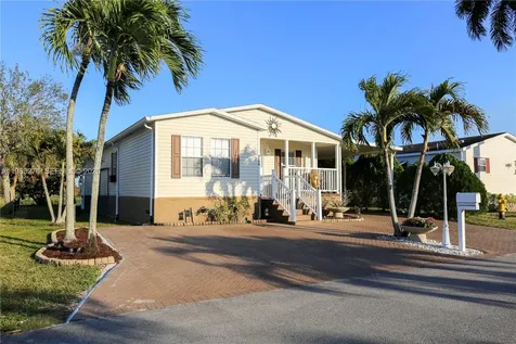 2228 SW 83rd Avenue Davie FL 33324