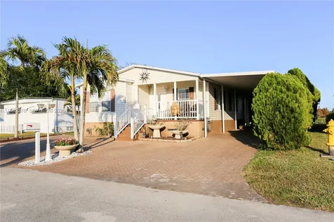 2228 SW 83rd Avenue Davie FL 33324