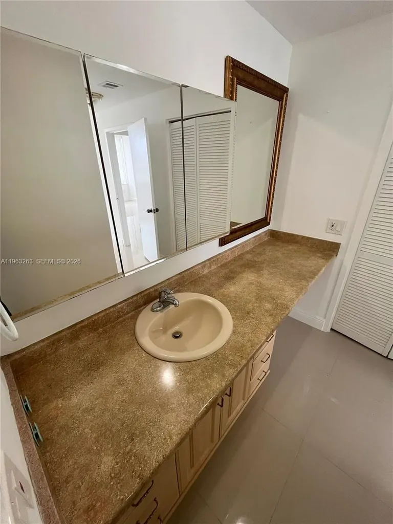3505 S Ocean Drive Hollywood FL 33019