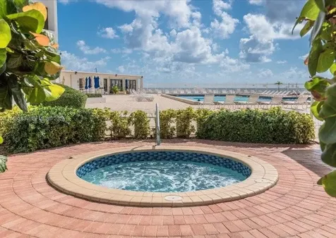 3505 S Ocean Drive Hollywood FL 33019