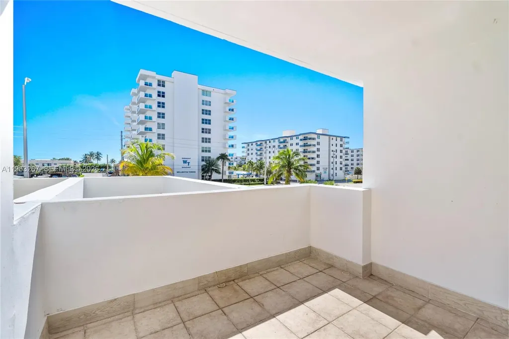 1410 S Ocean Drive Hollywood FL 33019