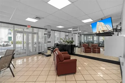 1410 S Ocean Drive Hollywood FL 33019