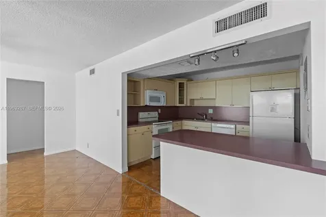 1410 S Ocean Drive Hollywood FL 33019