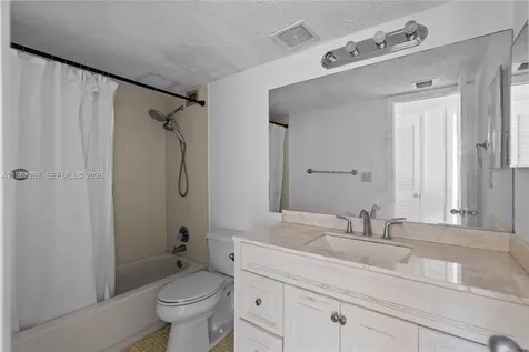 1410 S Ocean Drive Hollywood FL 33019