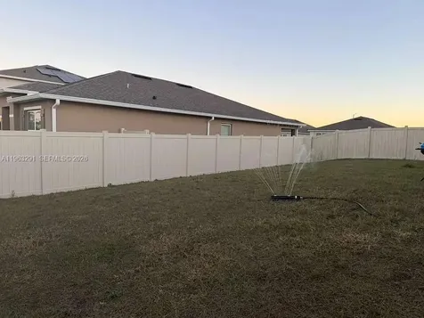 1747 Buckeye Road Davenport FL 33837