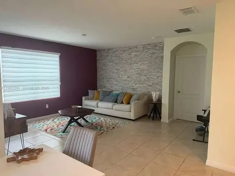 1747 Buckeye Road Davenport FL 33837