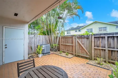 11864 SW 97th Terrace Miami FL 33186