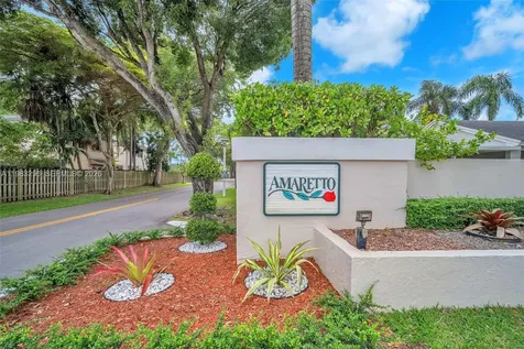 11864 SW 97th Terrace Miami FL 33186