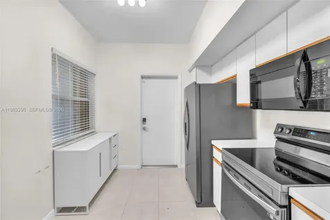 11864 SW 97th Terrace Miami FL 33186