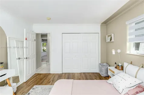 8295 SW 116th Street Miami FL 33156