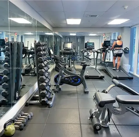 170 SE 14th Street Miami FL 33131