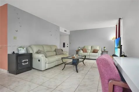 16558 NE 26th Avenue North Miami Beach FL 33160