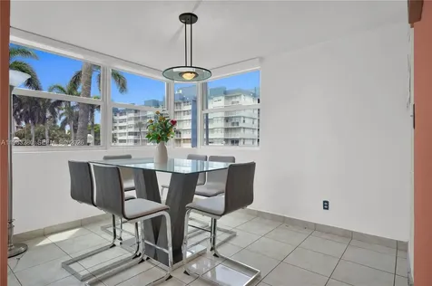 16558 NE 26th Avenue North Miami Beach FL 33160