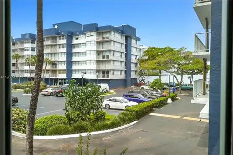 16558 NE 26th Avenue North Miami Beach FL 33160