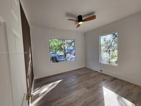1311 11th Avenue S St Petersburg FL 33705