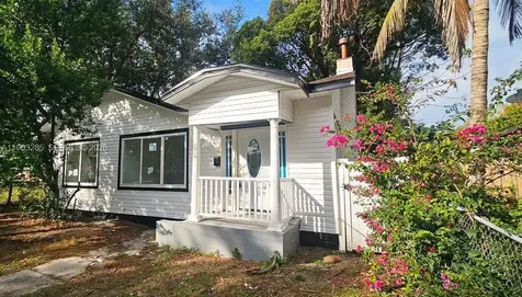1311 11th Avenue S St Petersburg FL 33705