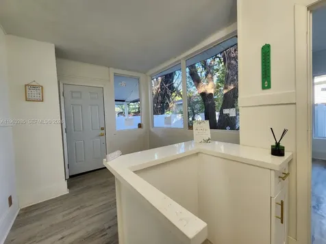 1311 11th Avenue S St Petersburg FL 33705