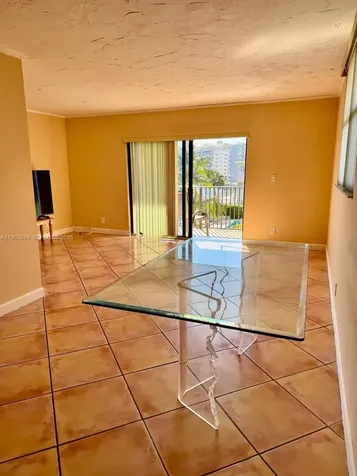 1900 Diana Drive Hallandale Beach FL 33009