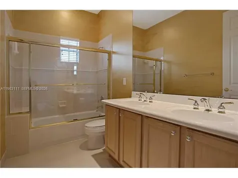 7061 NW 113 Court Doral FL 33178