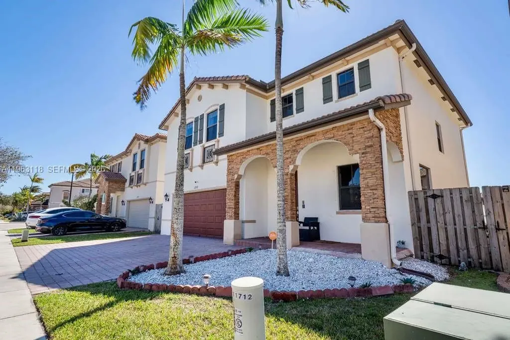 11712 SW 235th Street Homestead FL 33032