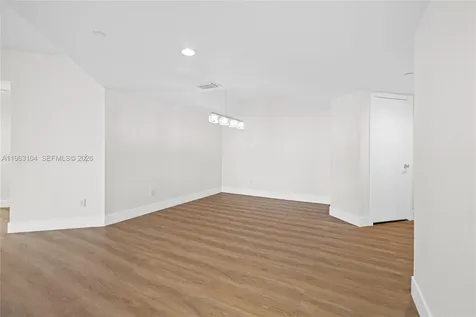 21055 Yacht Club Drive Aventura FL 33180