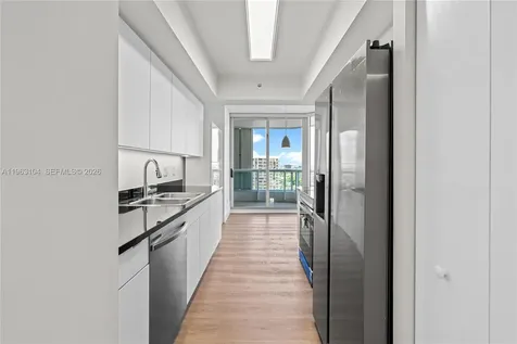 21055 Yacht Club Drive Aventura FL 33180