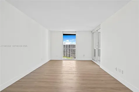 21055 Yacht Club Drive Aventura FL 33180