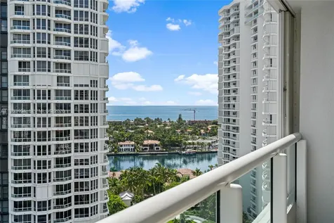 21055 Yacht Club Drive Aventura FL 33180